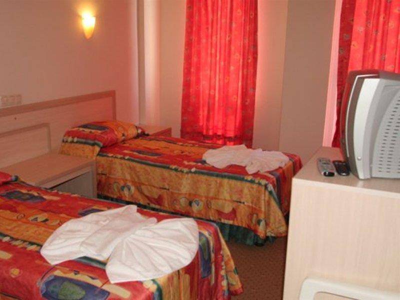 Mikado Hotel Mahmutlar Luaran gambar